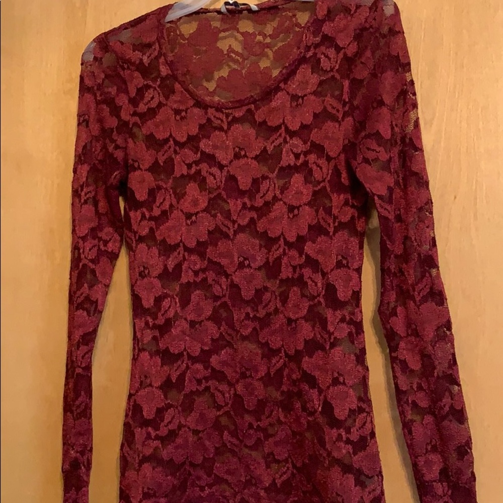 Buckle Maroon lace shirt